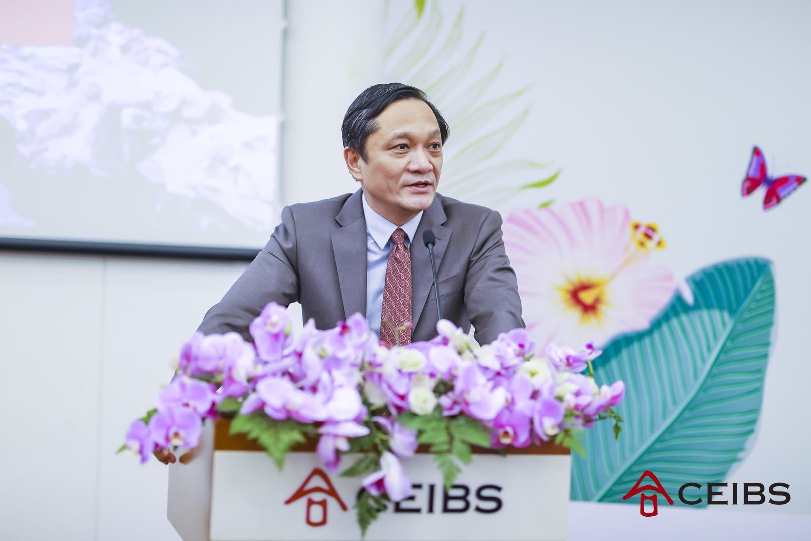 Prof. Ding