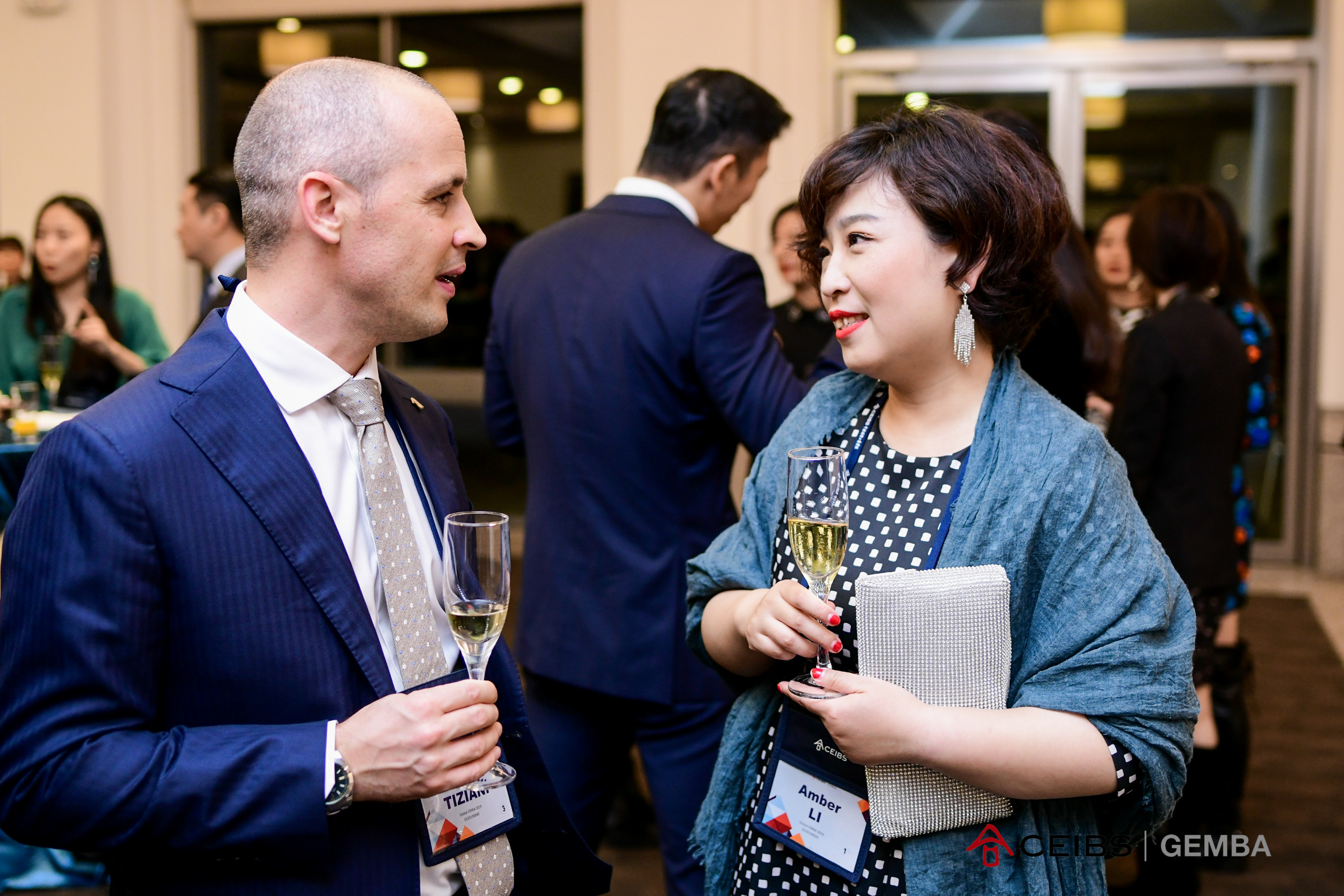 Amber (right), CEIBS Global EMBA 2019